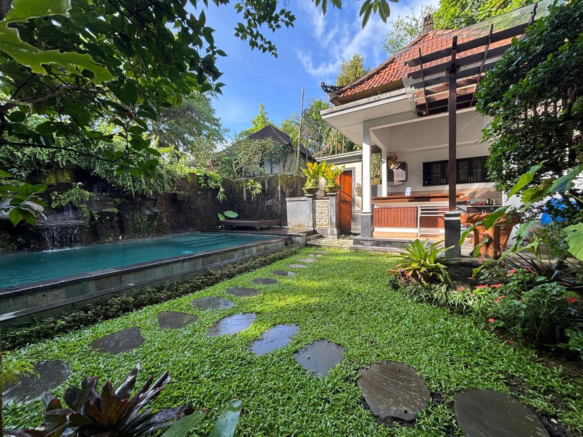 Bumbung Sari Villa Ubud Exterior foto
